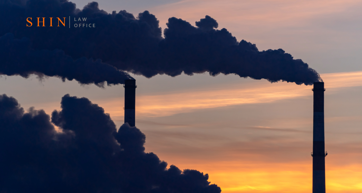 Toxic Air Emissions from Industrial Sites in Leesburg: Can You Sue?