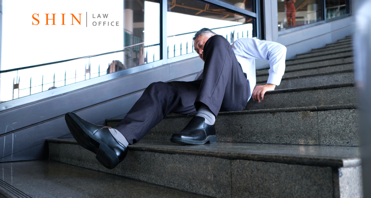 Slip and Fall Injuries in Crowded Restaurant Corridors at Spotsylvania Towne Centre