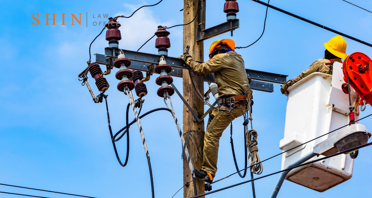 Personal Injuries Caused by Direct Contact With Energized Power Lines